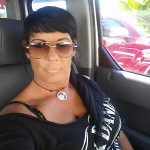 Meet your Posher, Carol